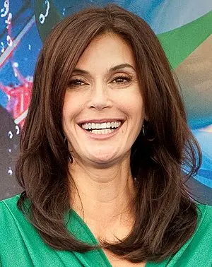 Teri Hatcher Portrait